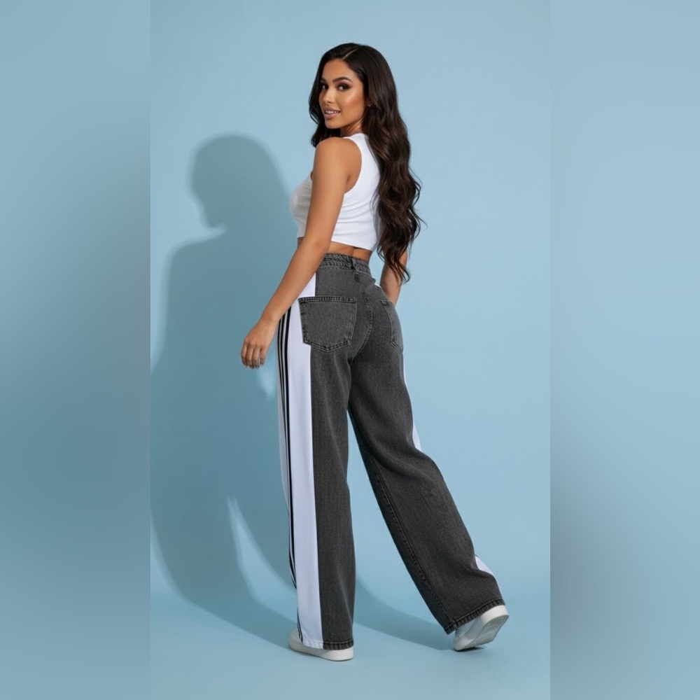 Side Stripe Chic Denim – 3-Tone Wide-Leg Street Jeans - Picture 6 of 16